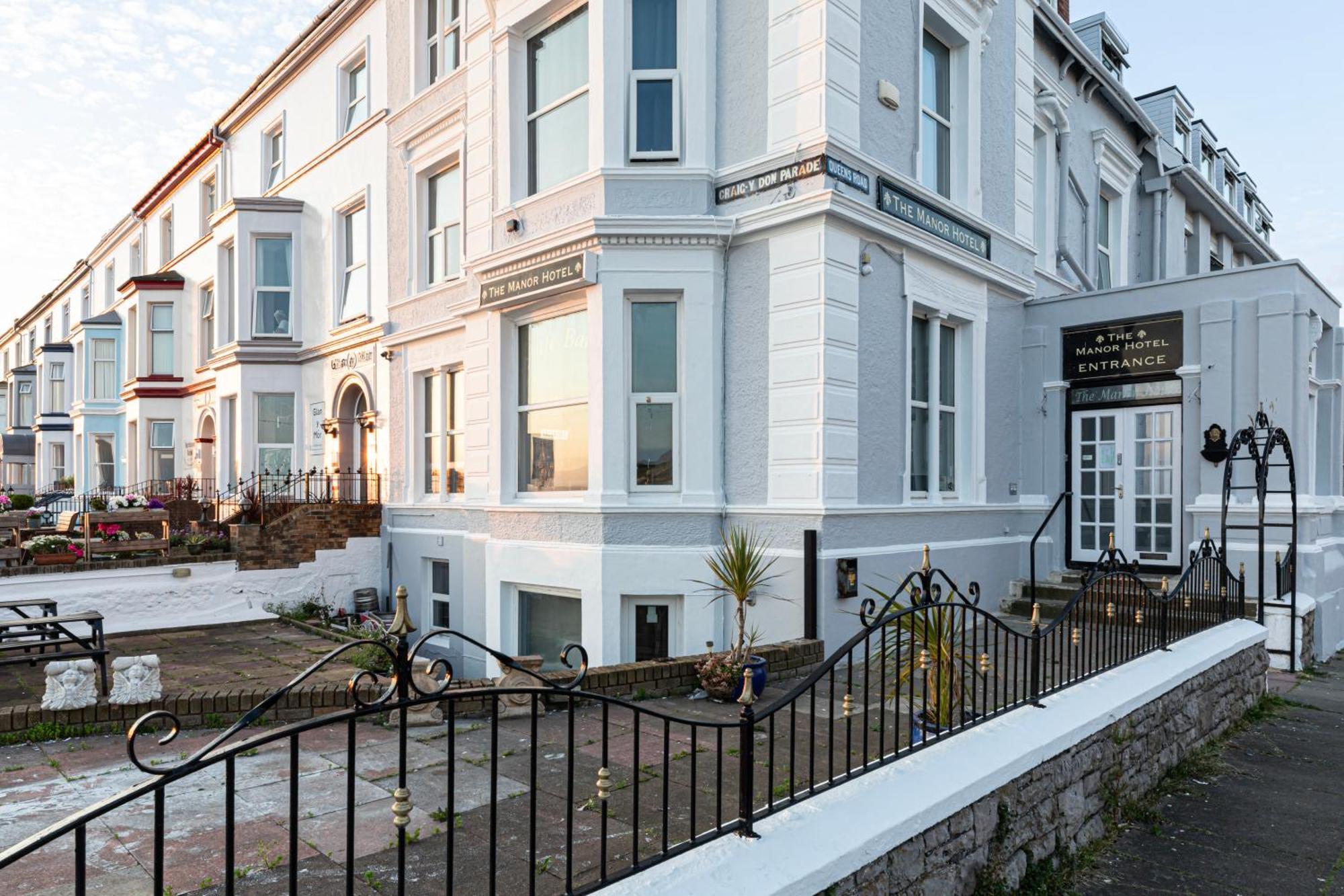 The Manor Hotel Llandudno Buitenkant foto